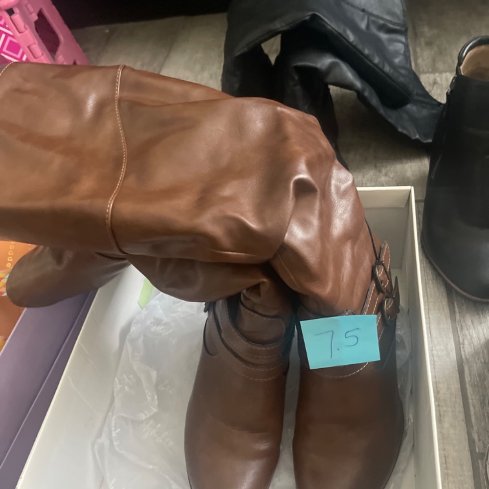 Booties - Picture 11 of 15